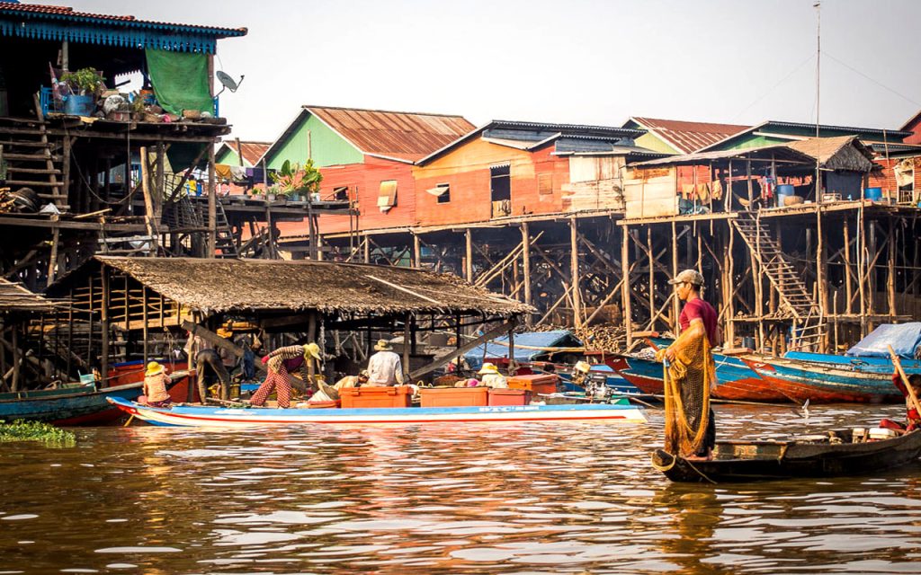 Kampong-Khleang-Fishing-VIllage-Taxi-In-Cambodia