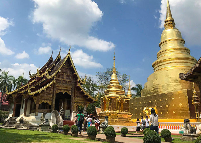 chiang-mai-wat-phra-singh-700-1
