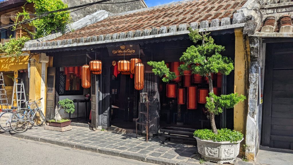 hoi-an-streets